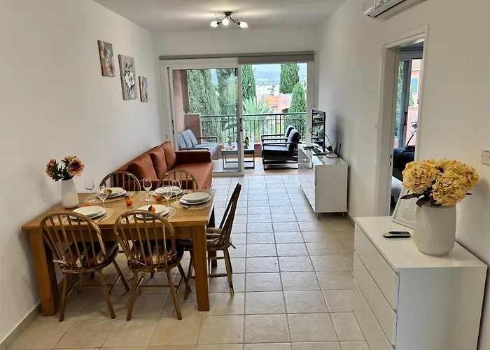 Large In An Idyllic Complex, Ocean View * ماندريا