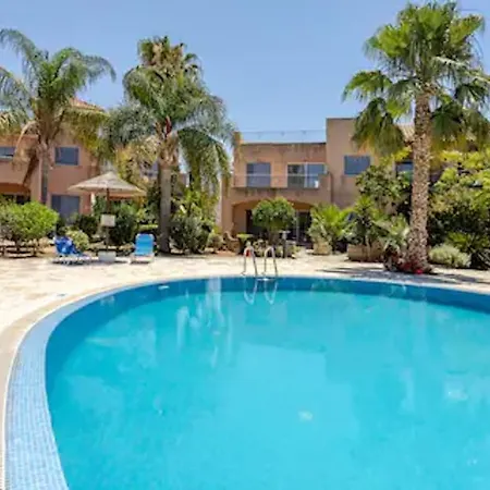 Large In An Idyllic Complex, Ocean View *