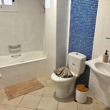 Large In An Idyllic Complex, Ocean View Apartment