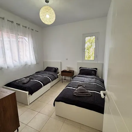 Apartment Large In An Idyllic Complex, Ocean View